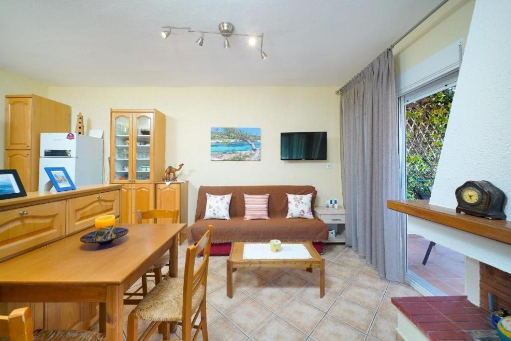 Villa Golden Beach Maisonettes à Chrysi Ammoudia Chambre photo